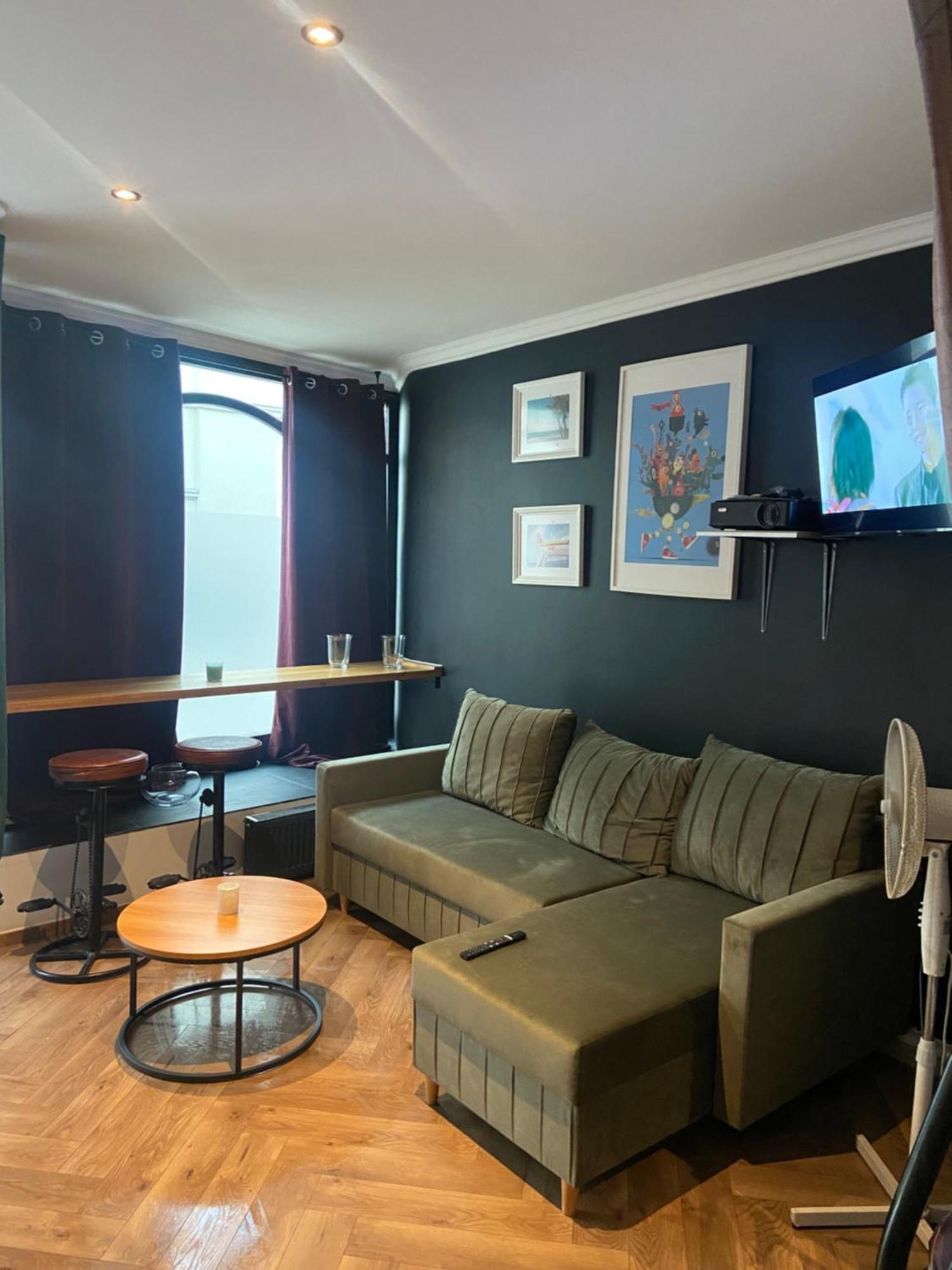 Gold 4 Apartment *